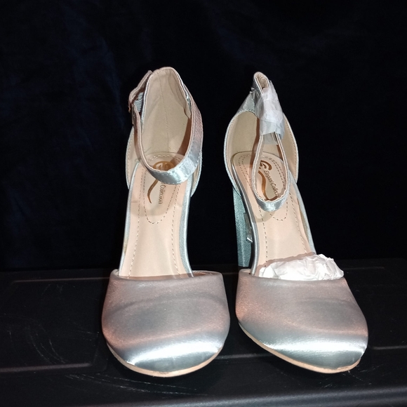 Elegant Collection Shoes - Chic Silver Ankle Strap Heels
